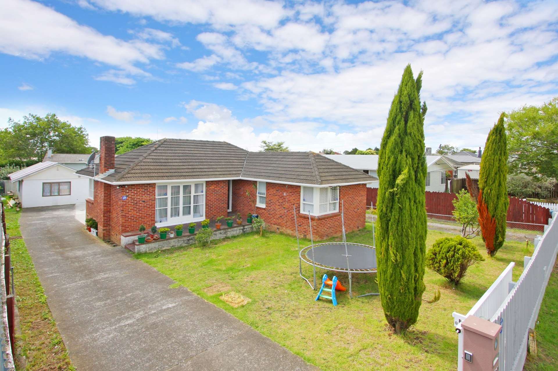 158 Robertson Road Mangere East_0