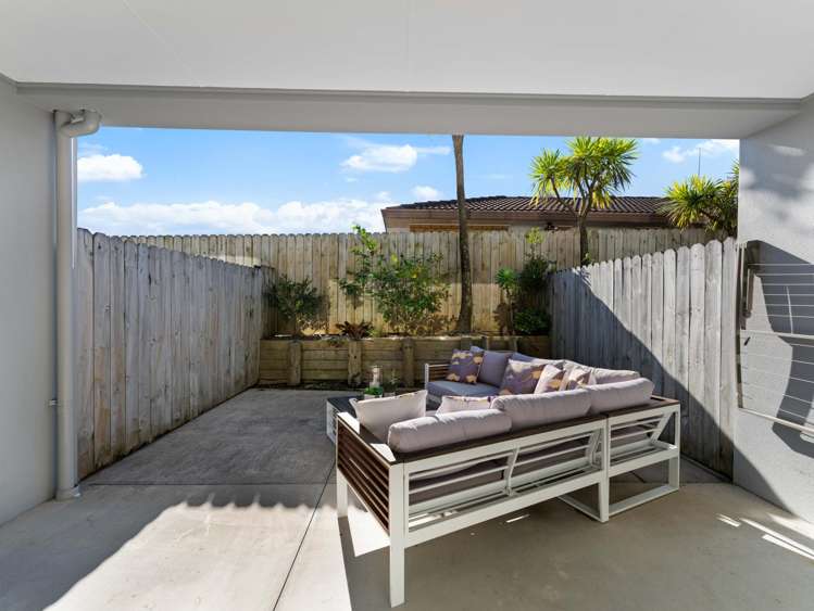 2/23 Wellington Street Papakura_11