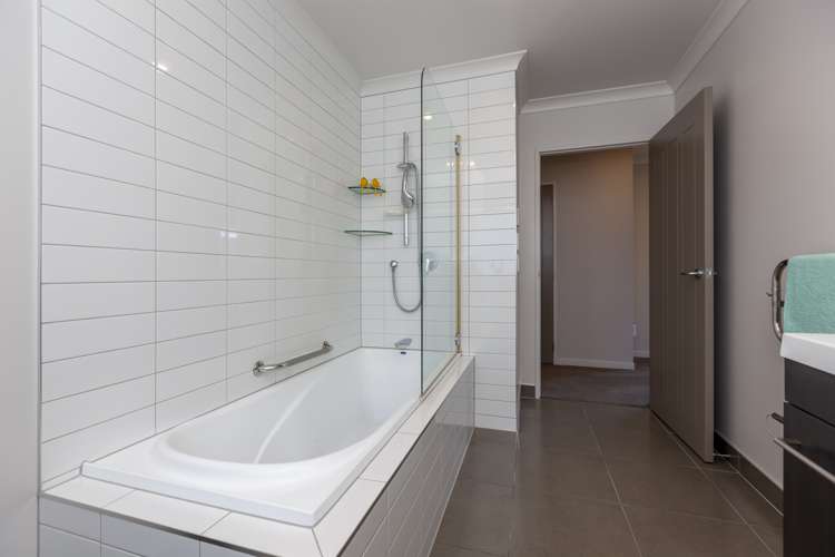 4 Beckett Lane Raumati Beach_24