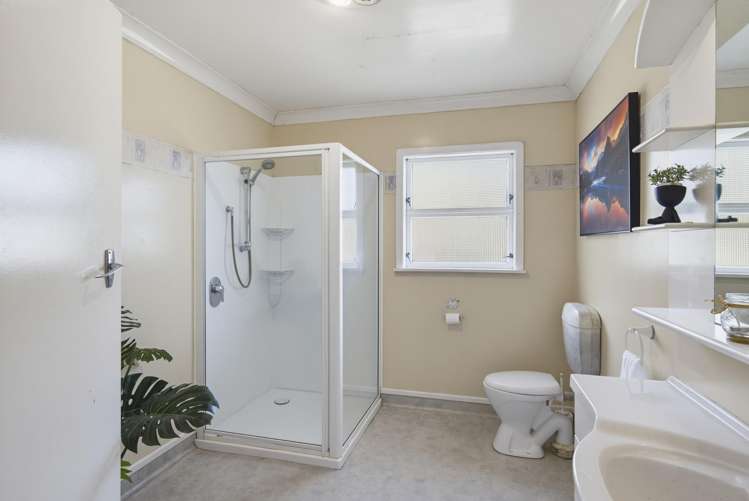 6 Harlech Street Levin_18