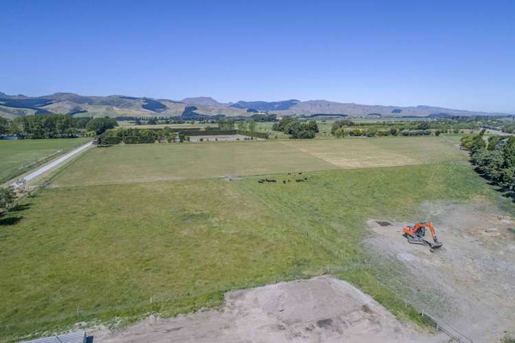 16 Neills Road Lincoln_24