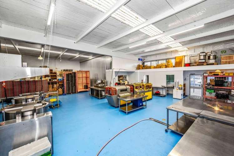 Units 3 & 4, 10 Olive Road Penrose_7