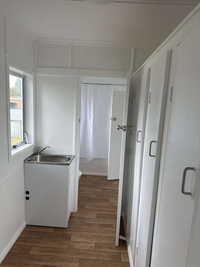 11 (*) Isobel Street 1063_3