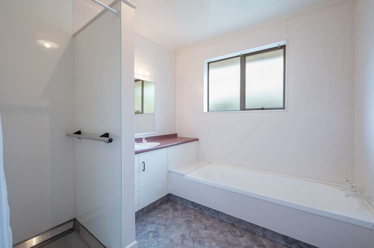 5 Wordsworth Place Stoke_18