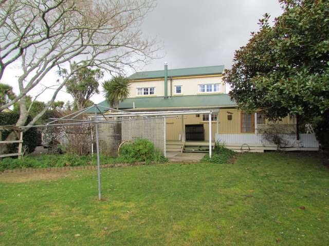 53 Poland Street Waikino_1