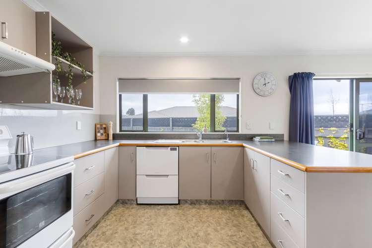 16a The Grove Nukuhau_11