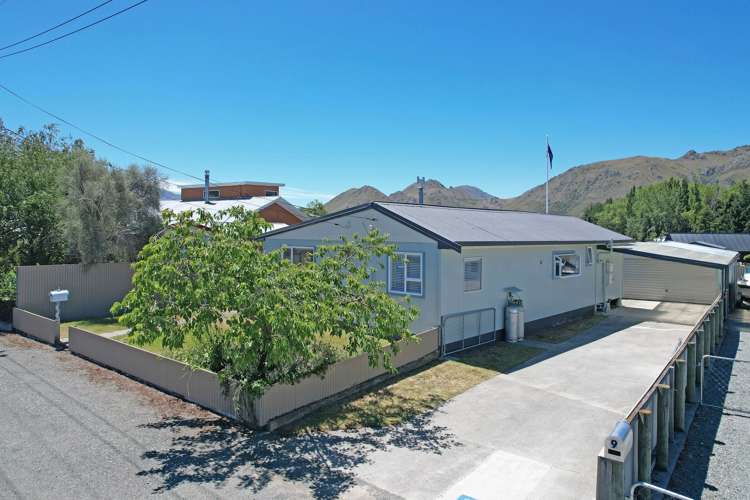 7 Waitaki Drive East_1