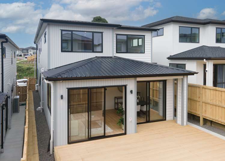 7 Sagitta Drive Flat Bush_11