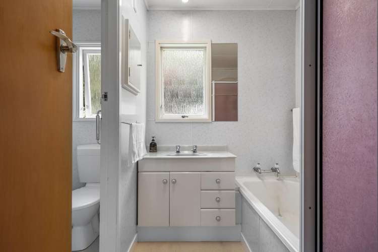 126 Lord Rutherford Road South Brightwater_14