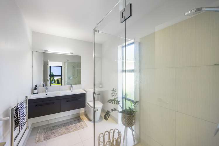 106 Harris Drive Silverdale_14