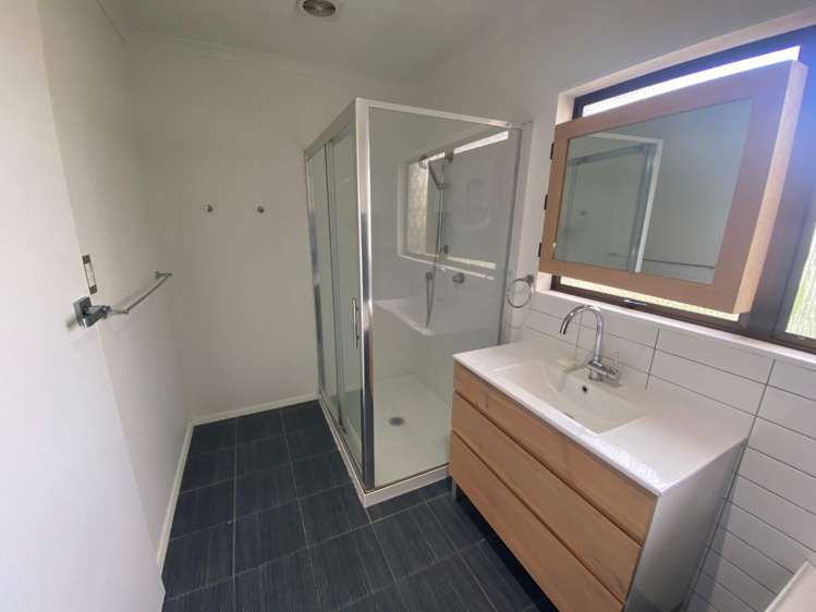 8 Pepys Place Leamington_8