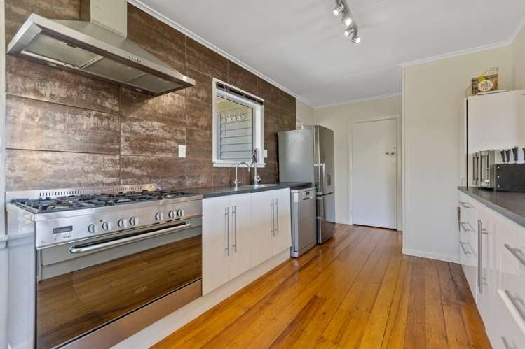 7 Penrith Street Westown_23