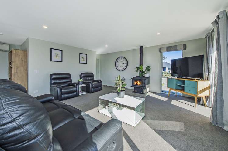 69 Sunline Avenue Lincoln_10