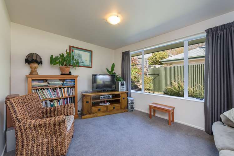 1 Tui Way Toi Toi_14