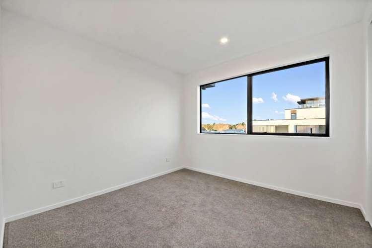 17C Walmer Road Pt Chevalier_18