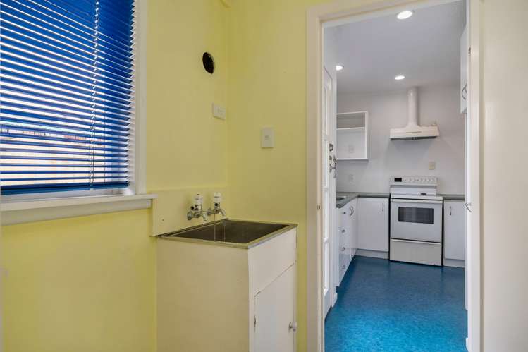 2/107 Portage Road New Lynn_10