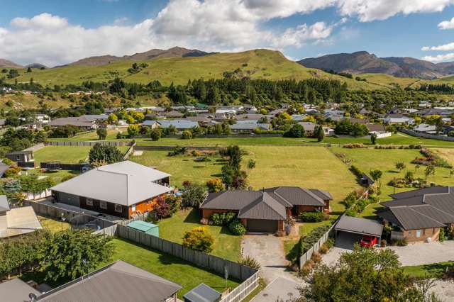 14 Herries Lane Dalefield/Wakatipu Basin_1