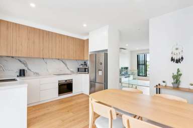 11/32 Karori Crescent_2