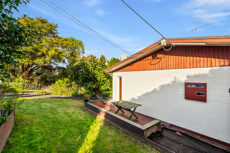 1/23 Tane Street New Lynn_17