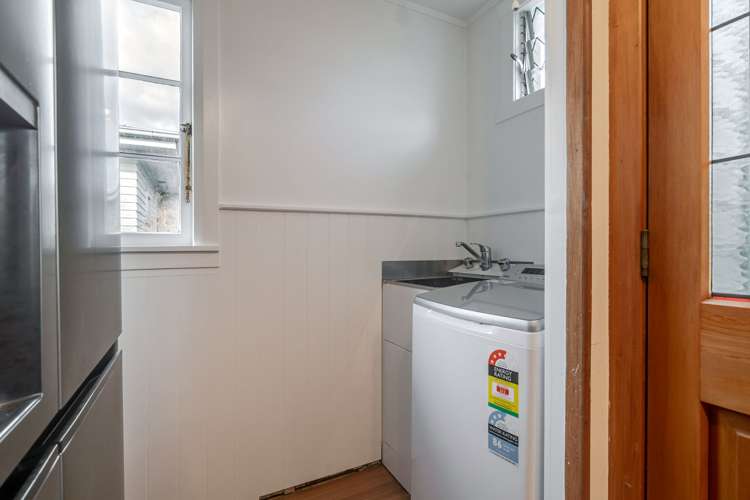 27 Havill Street Takaro_21