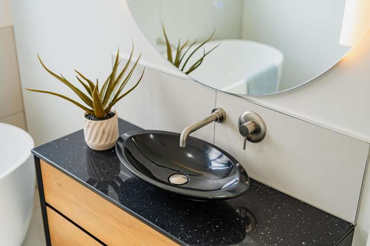 35 Stackwood Avenue Woodend_15