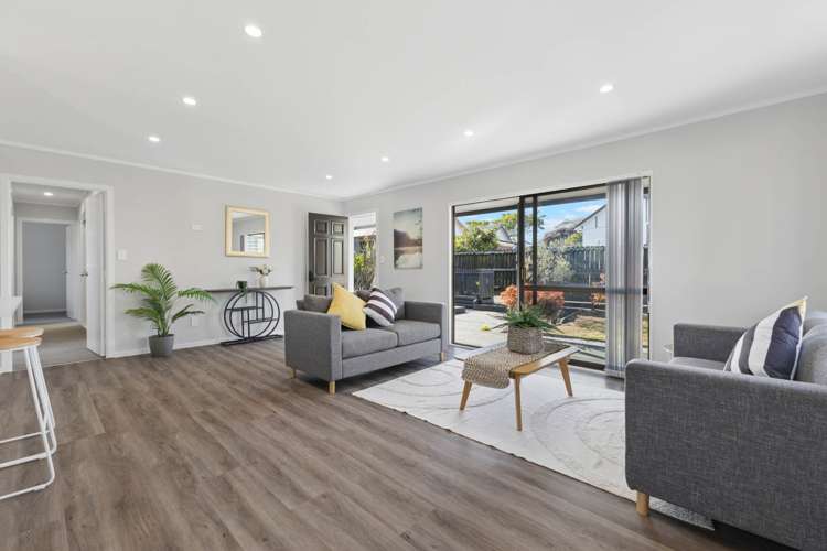 14A Leven Lane Totara Heights_21