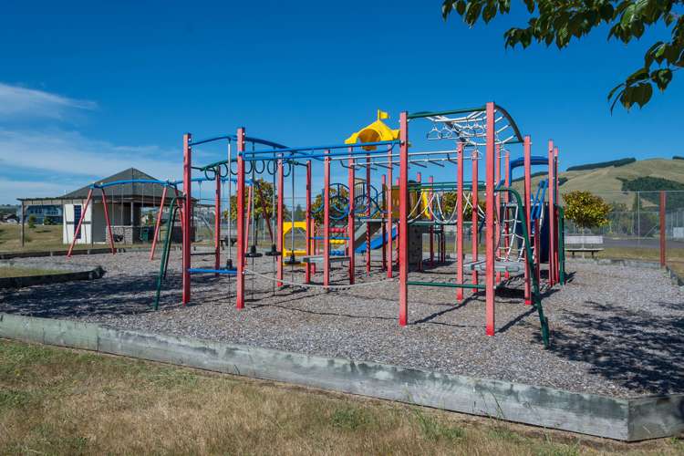 11 Keitha Place Kinloch_15