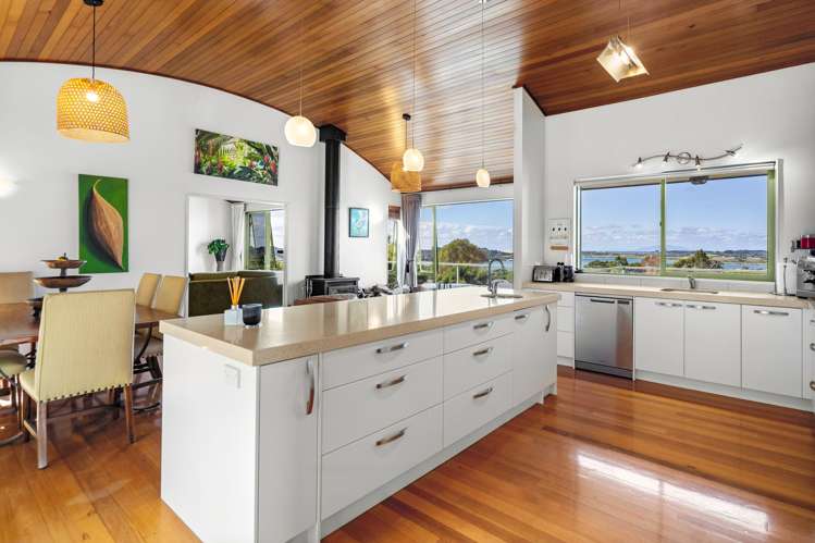 8 Pukeora Way Mangawhai_18