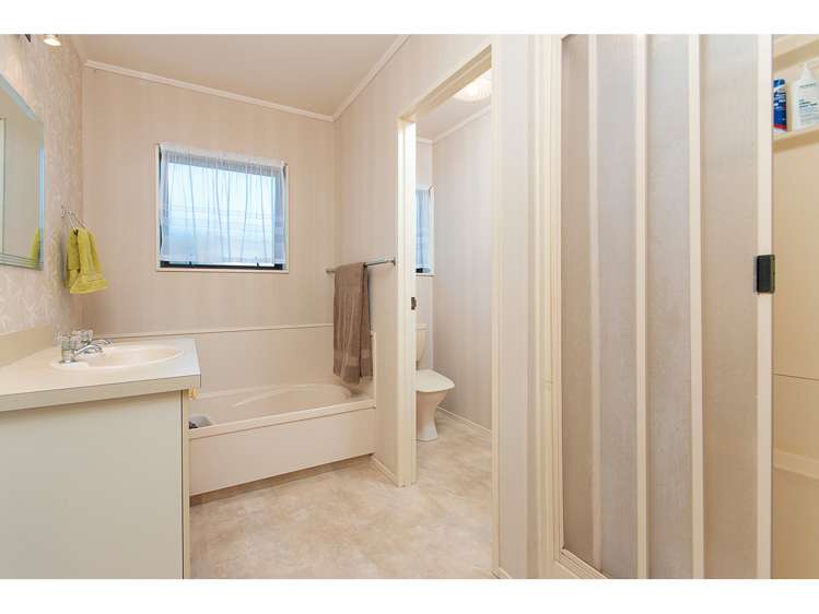 8a Civic Place Waiuku_7