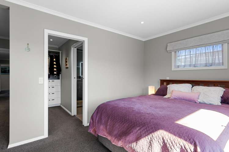 26 Kaka Street Stoke_12