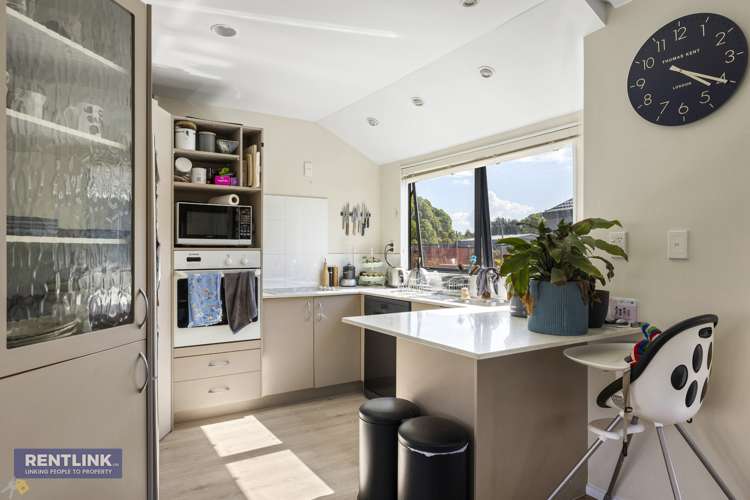 14 Lamia Grove Papamoa_4