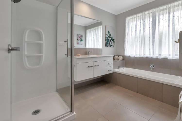 36 Kowi Lakes Drive One Tree Point_15