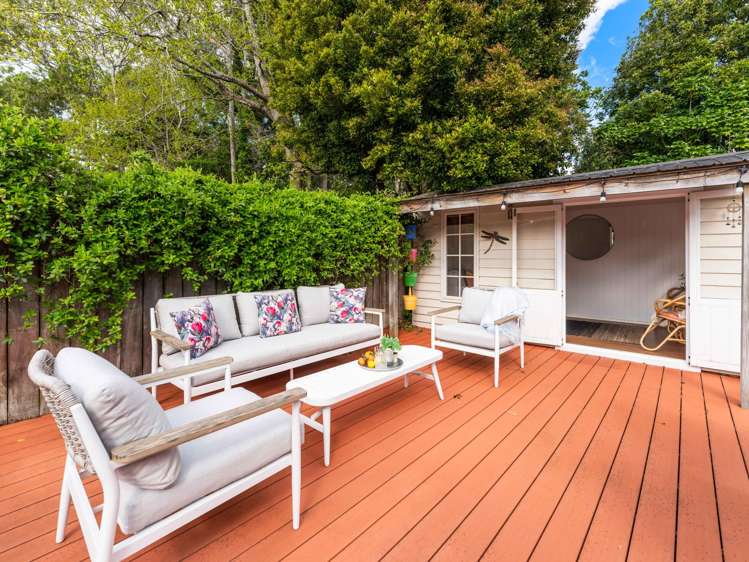 9 Third View Avenue Beachlands_21