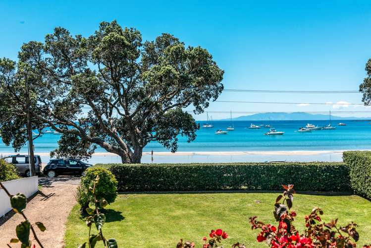 14 Beach Parade Oneroa_3