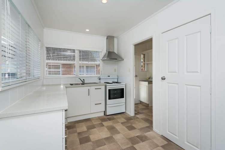 4/85 Lake Road Belmont_7