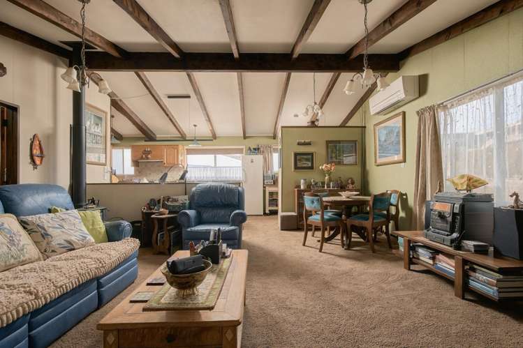 22 Birch Street Hilltop_6
