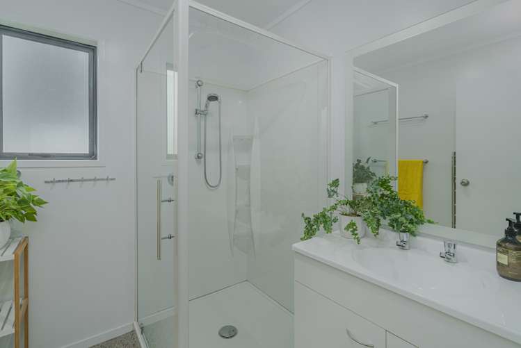 5 Emmerdale Drive Hahei_10