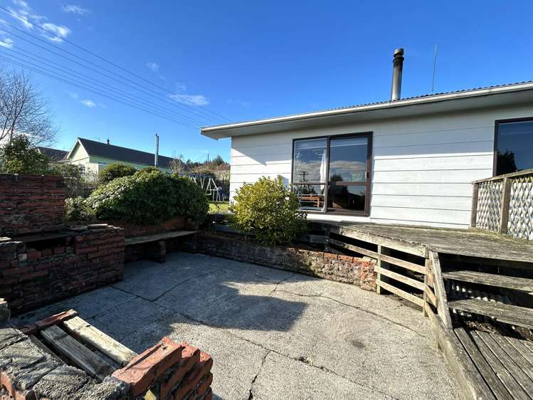 2 Wangaloa Road Kaitangata_11