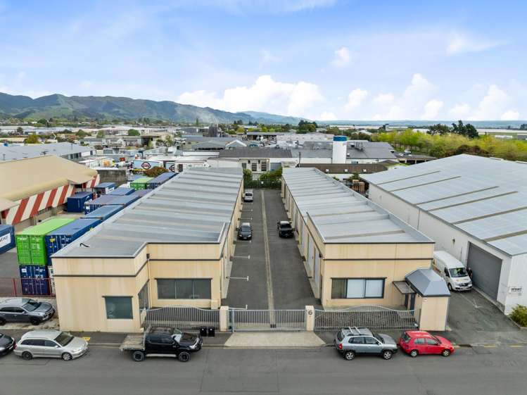 11 & 12/6 Rotherham Street Annesbrook_11