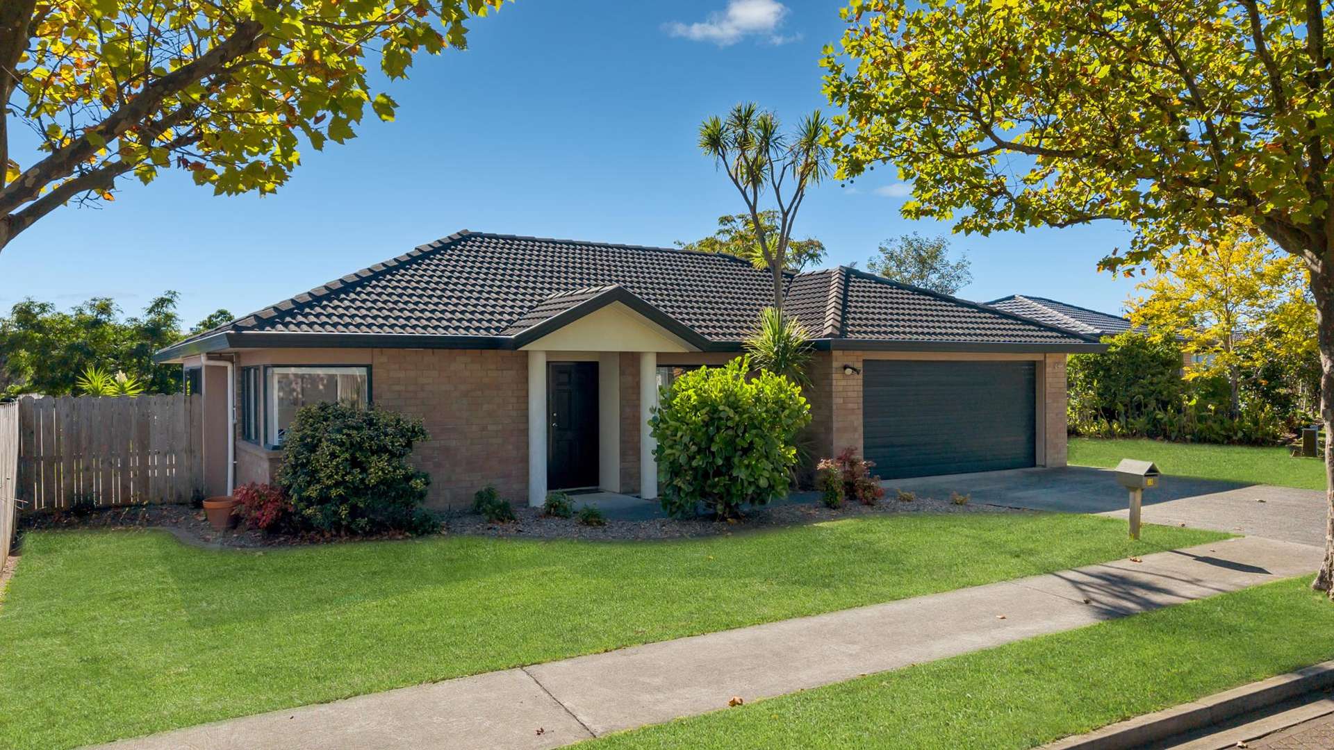 38 Cottesmore Place Huntington Park_0