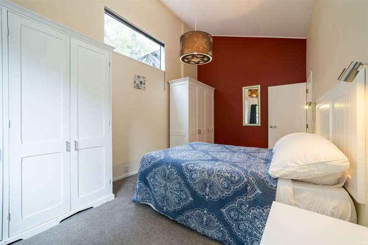 5b Wye Place Fernhill/Sunshine Bay_9