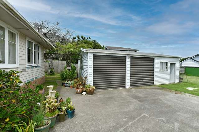 47 Waipani Road Te Atatu Peninsula_1