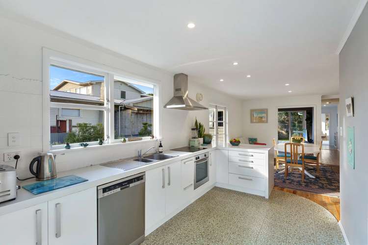 13 Glen Road Raumati South_8