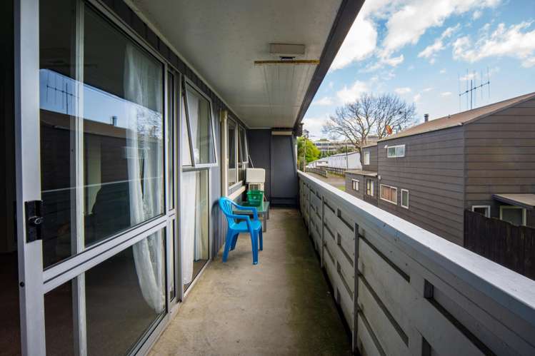 6/6 Opoia Road Hamilton East_14