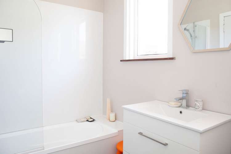 99 Abel Tasman Drive Takaka_9