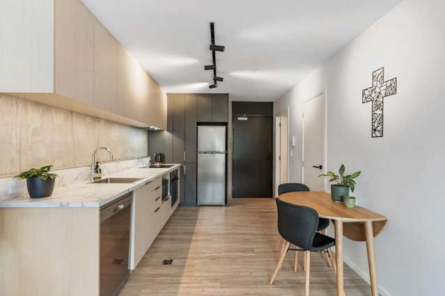 417/21 King Street Mount Cook_2