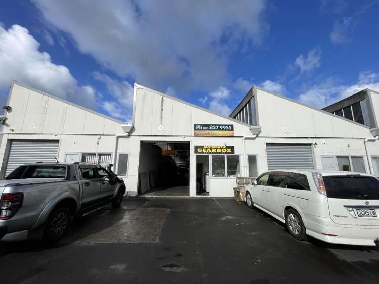 H2/44 Portage Road New Lynn_1