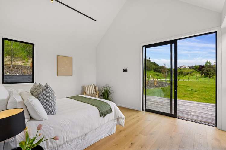 7 Mckenzies Shute Jacks Point_5