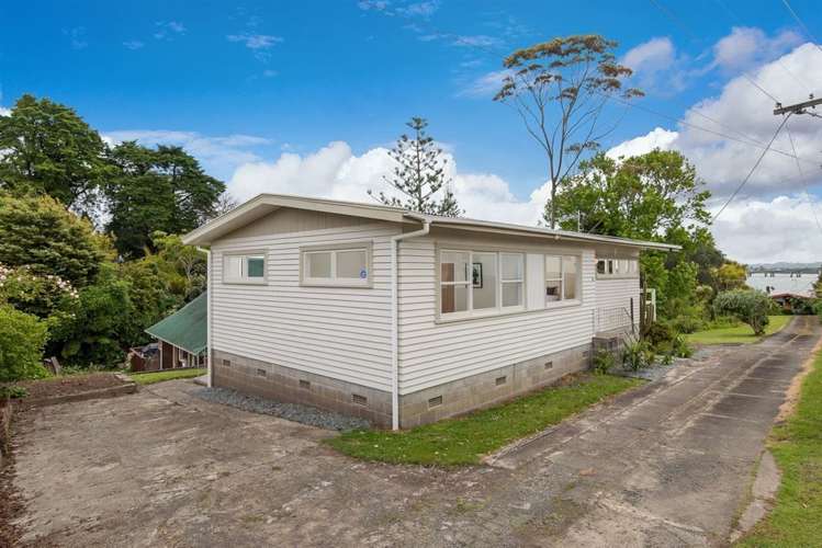 24 Rambler Crescent Beach Haven_26