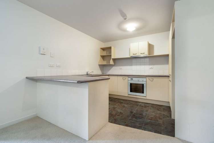 14/241 Hinemoa Street Birkenhead_9